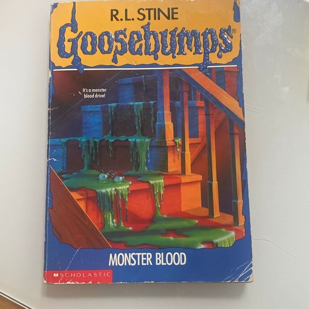 Goosebumps #3 Monster Blood Scholastic SEPT 1992 Book R.L. Stine First Print